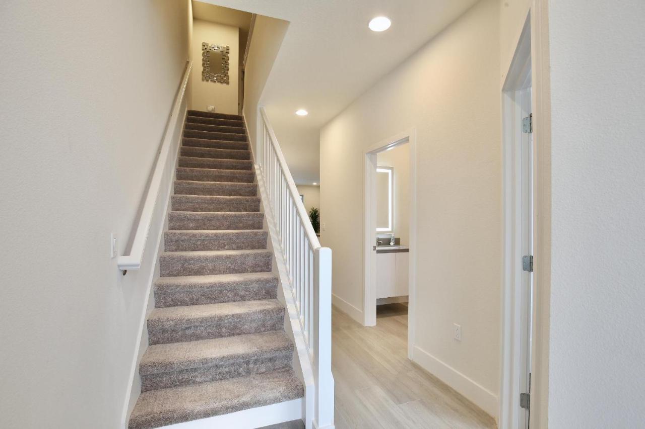 Hébergement de vacances High Luxury 3 Bedroomloft Townhouse In Hidden Forest, With Private Pool! *